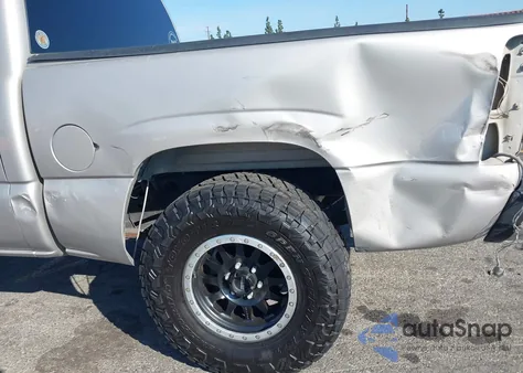 2005 Chevrolet Silverado 1500 Ls from USA, damaged, VIN 2GCEC13T251245029